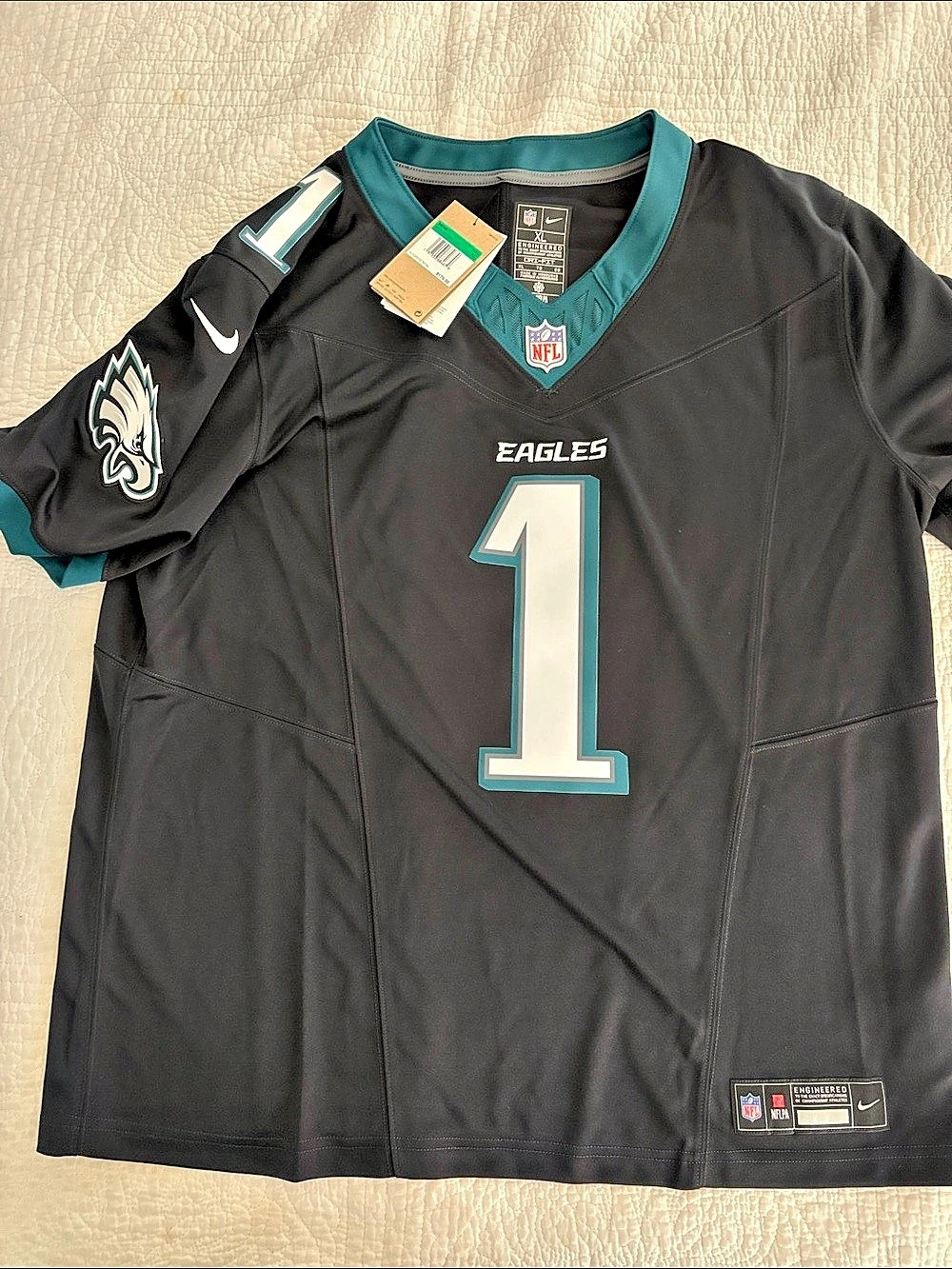 Nike Philadelphia Eagles Jalen Hurts Nike Black Vapor F.U.S.E. Limited Jersey #1